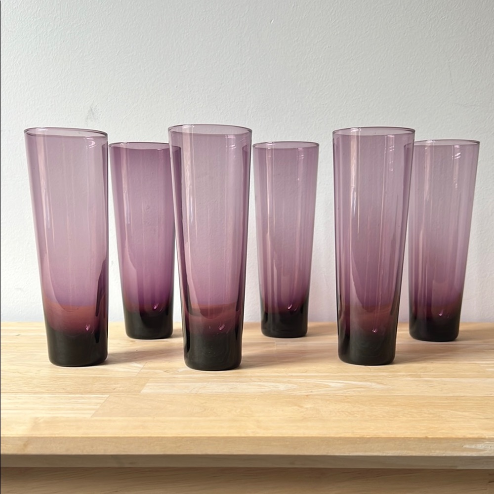 Crate & Barrel Set of Six Kira Purple Stemless Flute Glasses